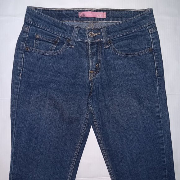 LEVI'S JUNIORS JEANS LOT OF (2) - Picture 11 of 16